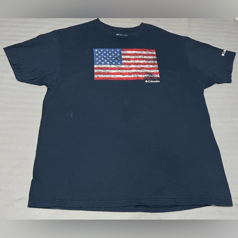 Columbia T-Shirt Men's Size 2XL American Flag Graphic Short Sleeve Blue w/ Logo